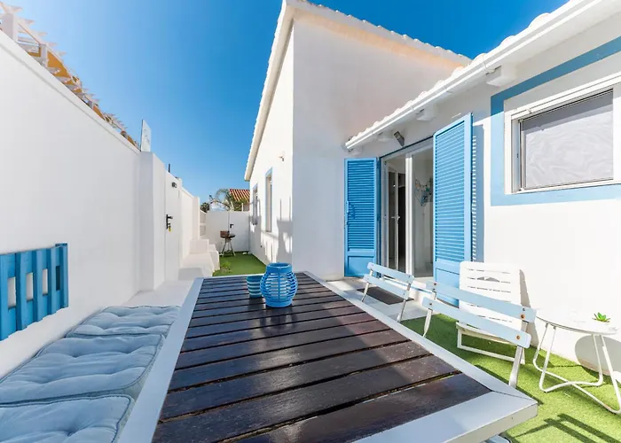 Pepe, Mis Casitas